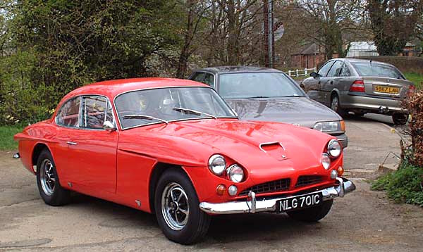 1962_Jensen_CV8_s.JPG