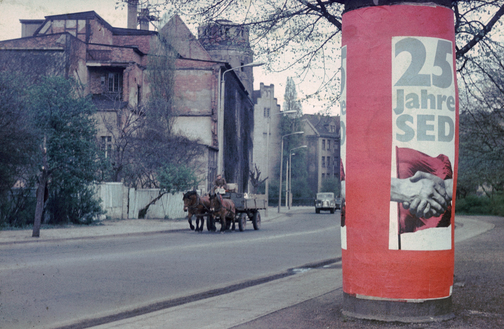 1971. Magdeburg. 25 éves a Párt..jpg