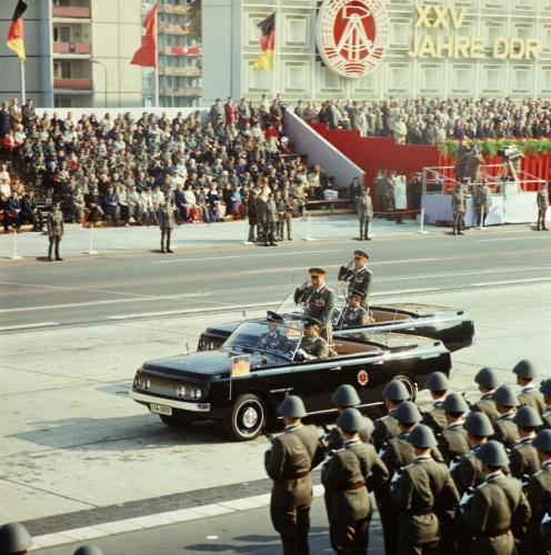 1974. 25 éves az NDK, Berlini felvonulás..jpg