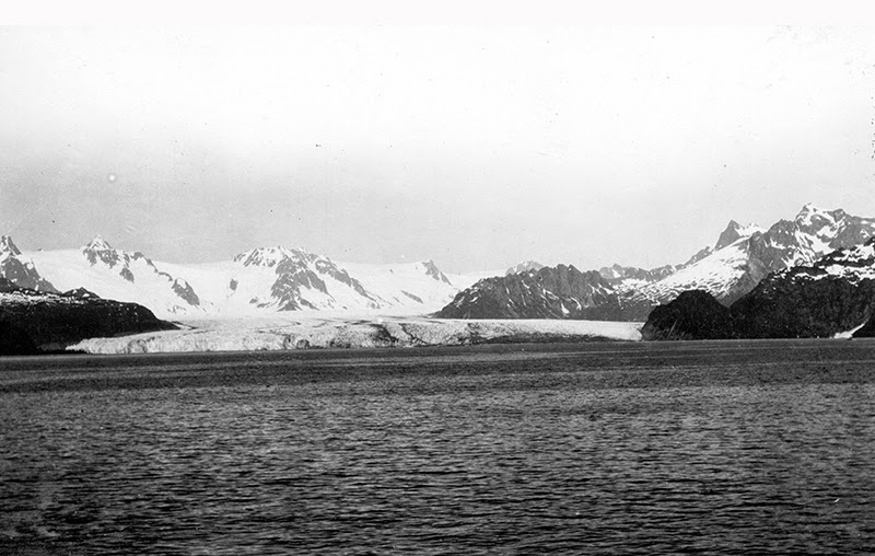 23_northwestern_glacier_01_1909.jpg