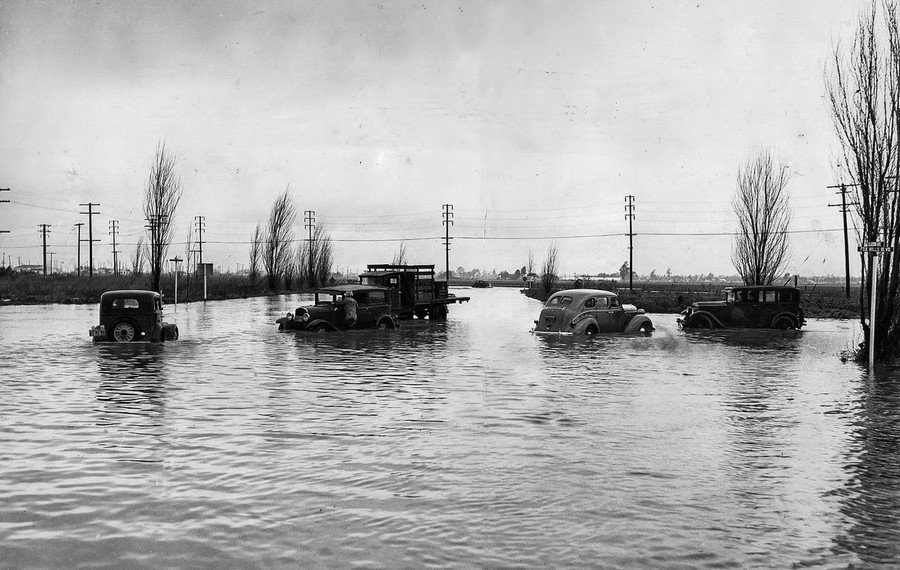 los_angeles_flood_of_1938_2_.jpg