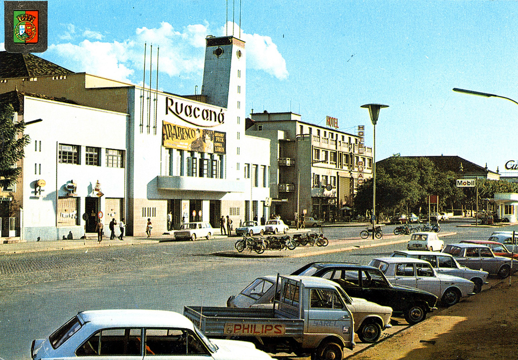 Angola Nova Lisboa -ma Huambo, Cinema Ruacana.jpg