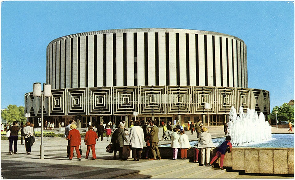 Vintage Movie Theatres and Cinemas (6) Filmtheater Prager Straße (Rundkino), Dresden, Germany, 1970s.jpg