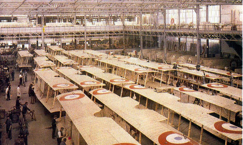 1917. Párizsi repülőgépgyár.jpg