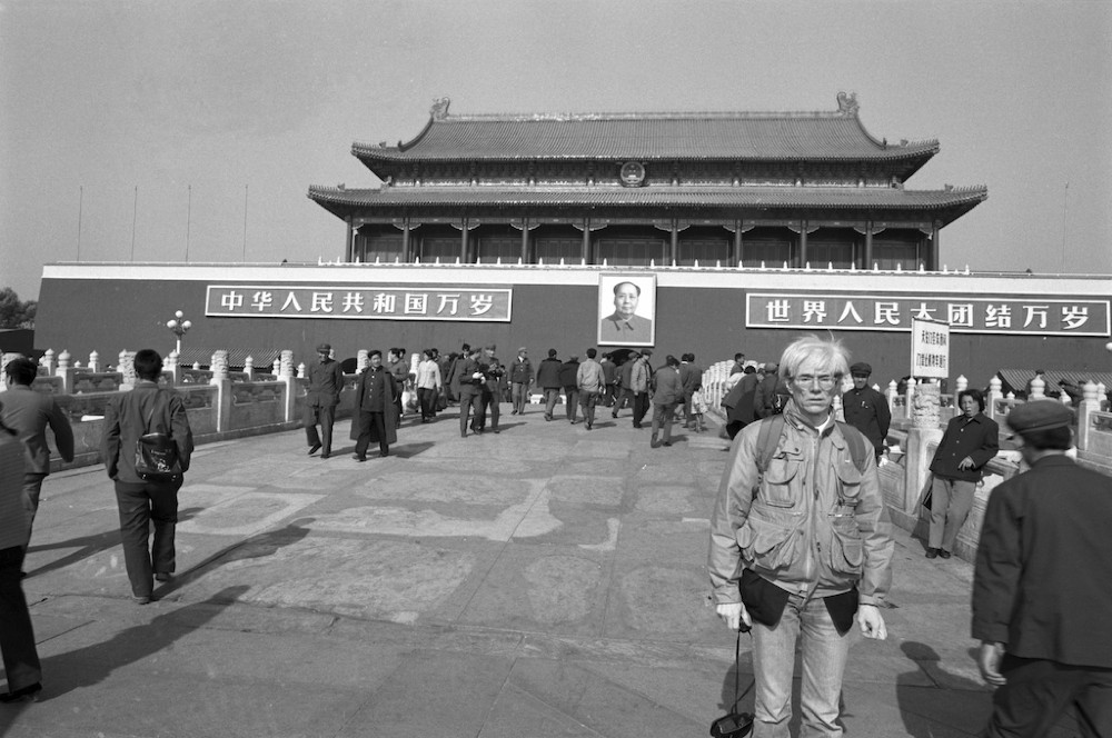 1982. Andy Warhol Kínában..jpg