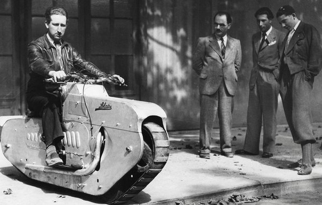 1939_motorbicikli_prototipus.jpg
