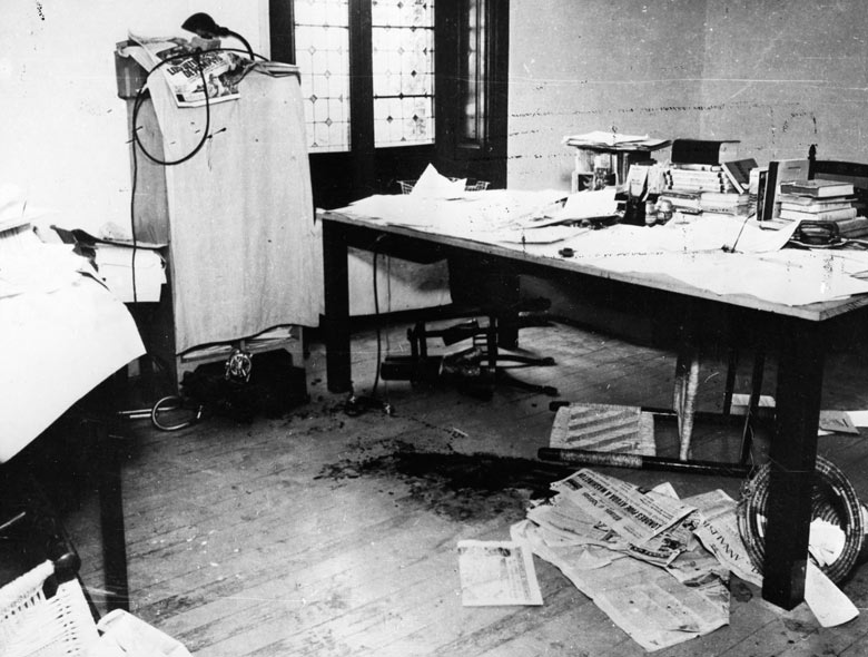 1940. A Trockij gyilkosság színhelye, Mexikó, Coyoacan. Egy spanyol kommunista a KGB elődjének megbízásából egy jégcsákánnyal gyilkolta meg az emigrált szovjet politikust..jpg