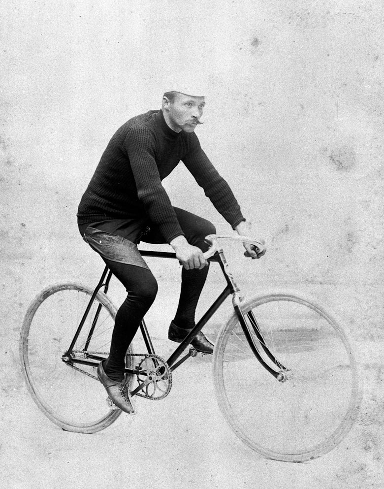 1903. Maurice Garin az első Tour de France győztese..jpg