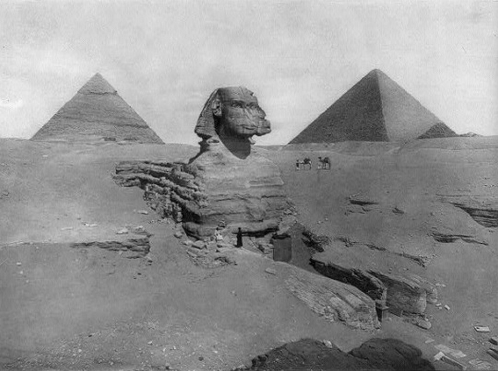 1893_the_sphinx_and_pyramids_at_giza_egypt.jpg