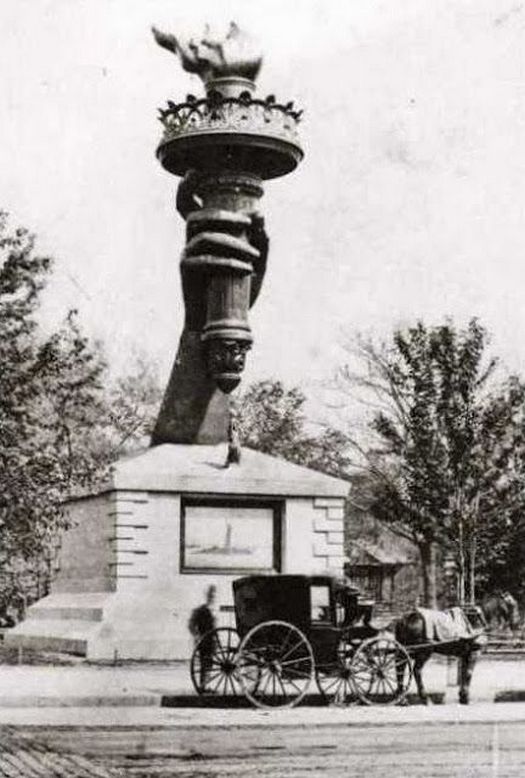 1876_and_1882_the_arm_of_the_statue_of_liberty_was_in_madison_square_park_ny_for_fund-raising_to_complete_the_statue_anyone_could_pay_50_cents_to_climb.jpg