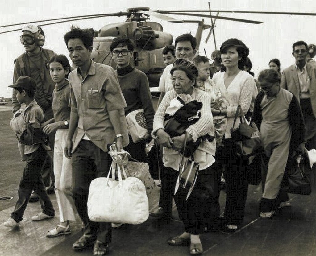 1975_south_vietnamese_refugees_on_a_u_s_navy_vessel.jpg