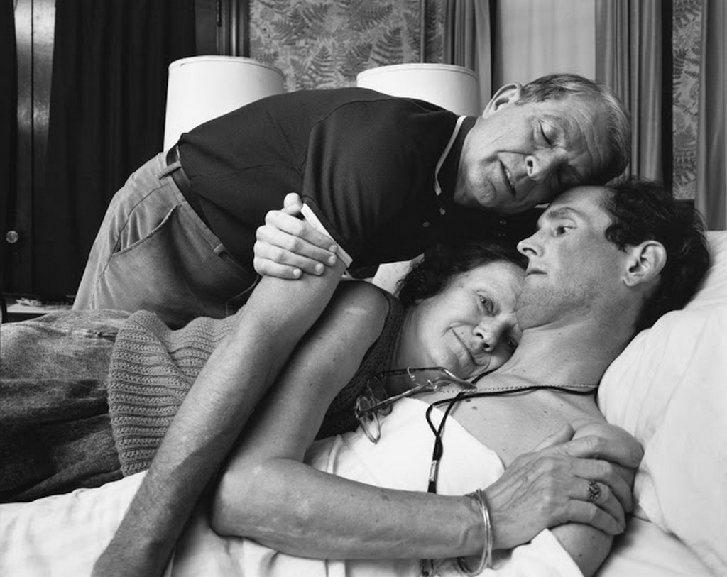 1987_aids_patient_robert_sappenfield_and_his_parents_photograph_nicholas_nixon.jpg