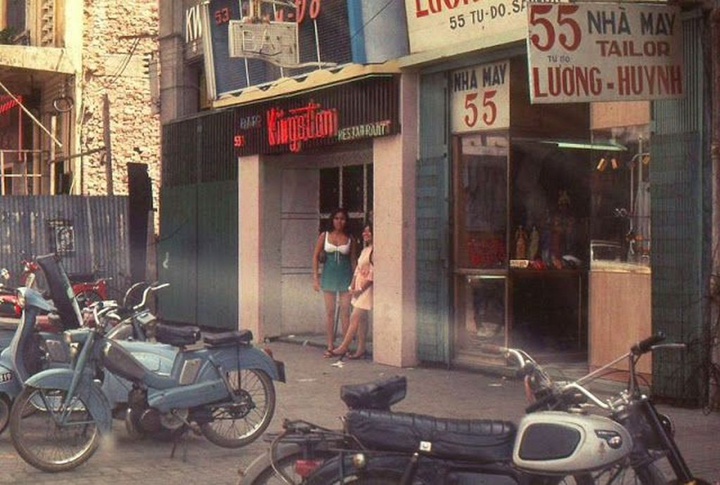 1968_del-vietnami_utcareszlet_prostitualtakkal.jpg