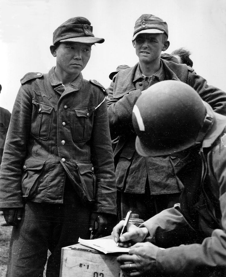 1944. Yang Kyoungjong, aki három hadseregben is harcolt..jpg