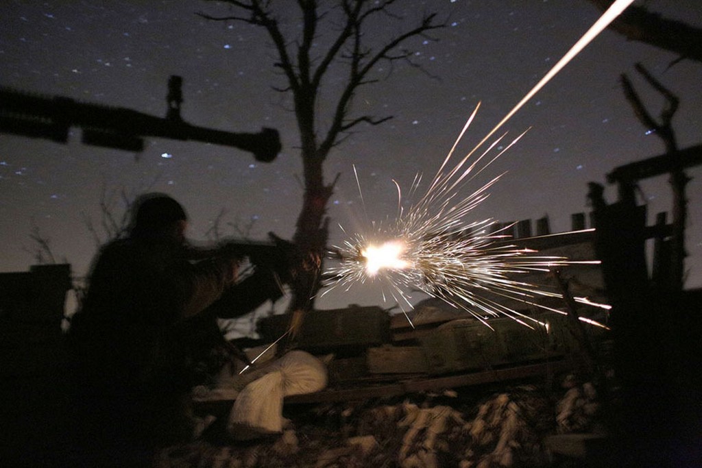 2017_03_31_ukrainian_servicemen_in_a_firefight_with_pro-russian_separatists_in_avdiivka_donetsk_region_ukraine.jpg