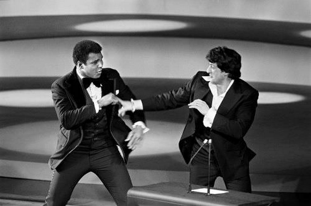 1977_ali_and_stallone_fighting_at_oscars.jpg