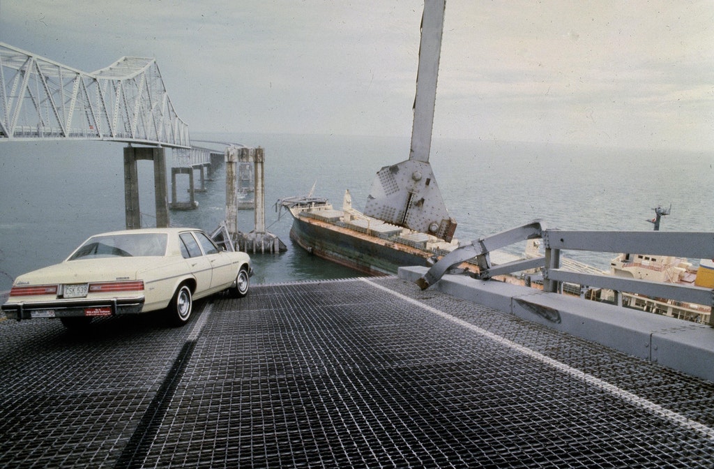 1980_the_sunshine_skyway_bridge_collapsed_after_being_hit_by_a_freighter_killing_35_people_st_pete_tampa_fl.jpg