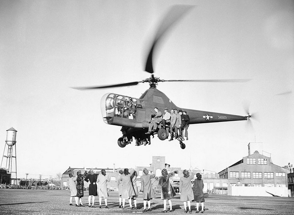 1946_a_sikorsky_h-5_helikopter_demonstracios_tesztjei.jpg