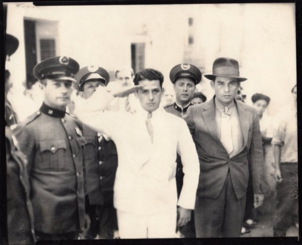 1936_elias_beauchamp_gives_a_salute_moments_before_his_execution_following_the_assassination_of_the_puerto_rican_chief_of_police_san_juan_puerto_rico.jpg