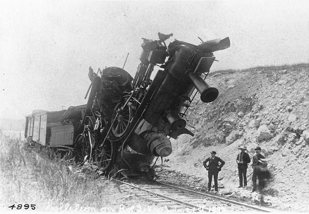 1892_two_locomotive_engines_collide_on_the_bay_of_quinte_railway_in_ontario_canada.jpg