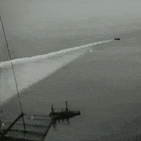 1918_smoke_curtain_used_to_hide_ships_during_a_naval_battle.gif