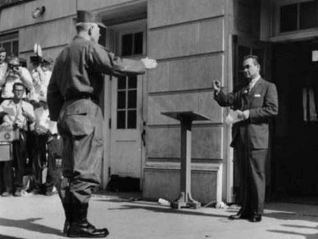 1963_junius_11_general_henry_graham_ordering_alabama_governor_george_wallace_to_step_aside_to_allow_black_students_to_enter_the_university_of_alabama_masolata.jpg
