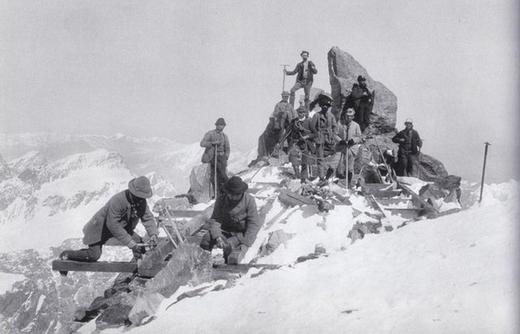 1889_start_of_the_construction_of_the_margherita_hut_on_monte_rosa_the_highest_building_in_europe_4_554_m_above_sea_level.jpg