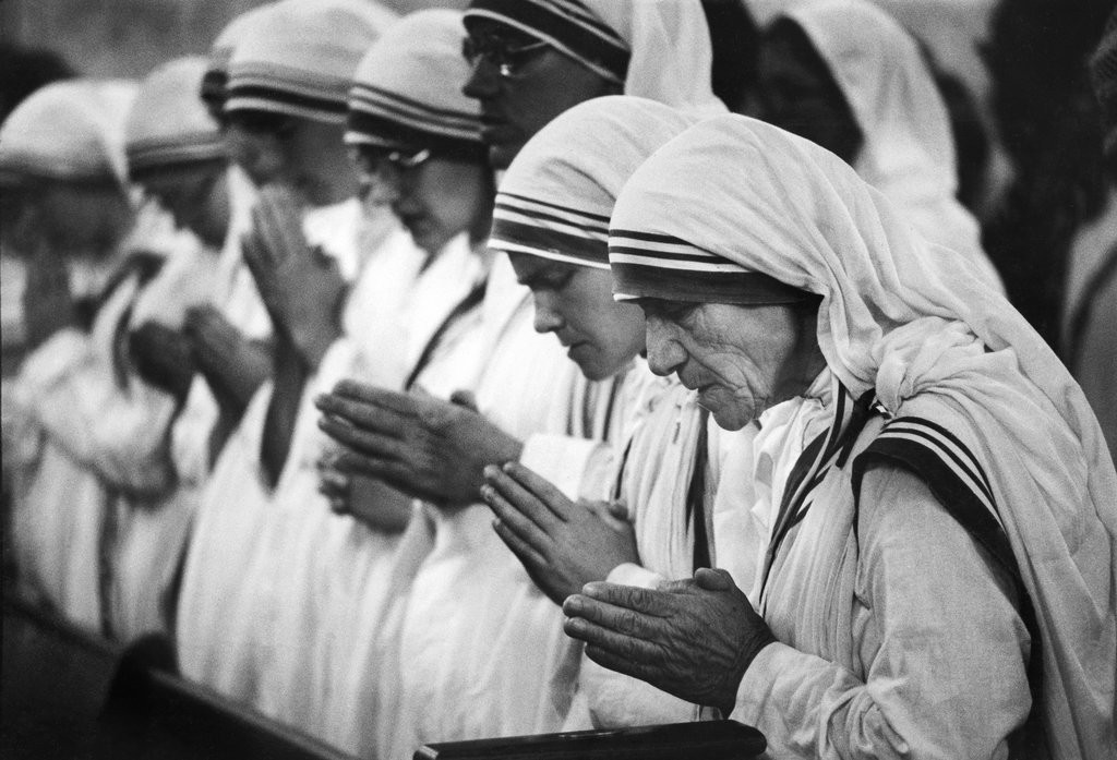 1980_mother_teresa_prayed_at_st_rita_s_roman_catholic_church_in_the_south_bronx_her_first_visit_to_the_united_states_as_a_nobel_peace_laureate.jpg