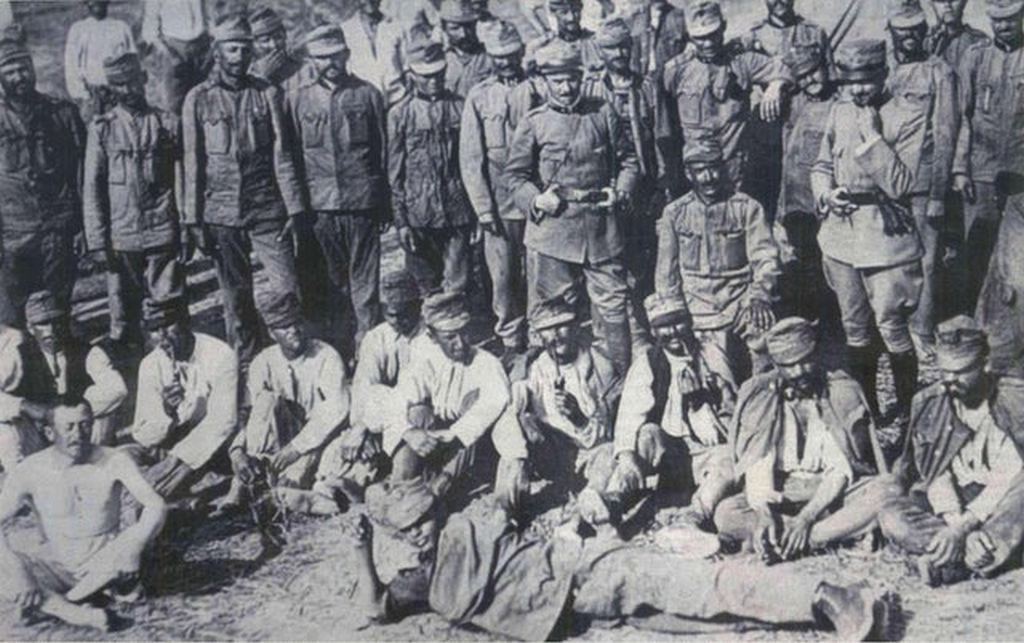 1916_austro-hungarian_pows_on_asinara_island_sardinia.jpg