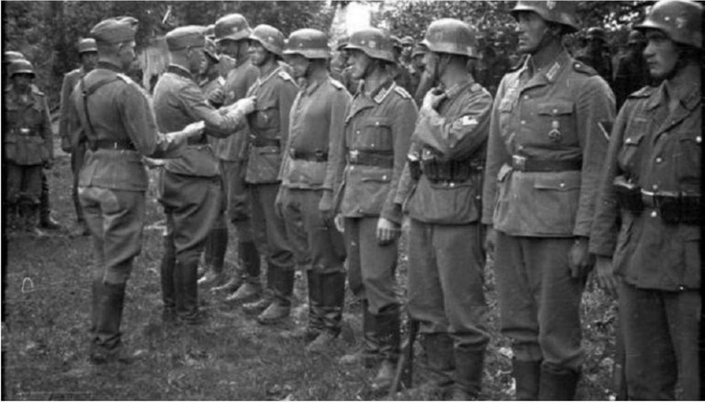1938_german_trained_and_equipped_salvadorian_troops_are_lined_up_possibly_for_inspection.jpg
