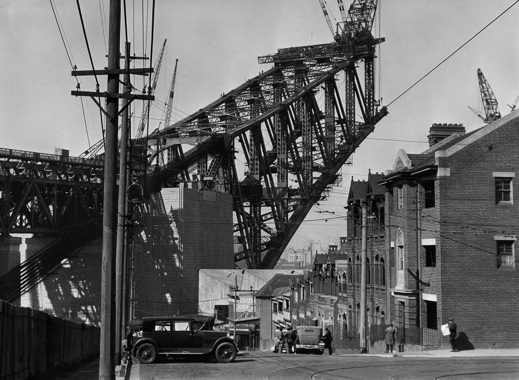 1930_the_sydney_harbour_bridge_under_construction.jpg