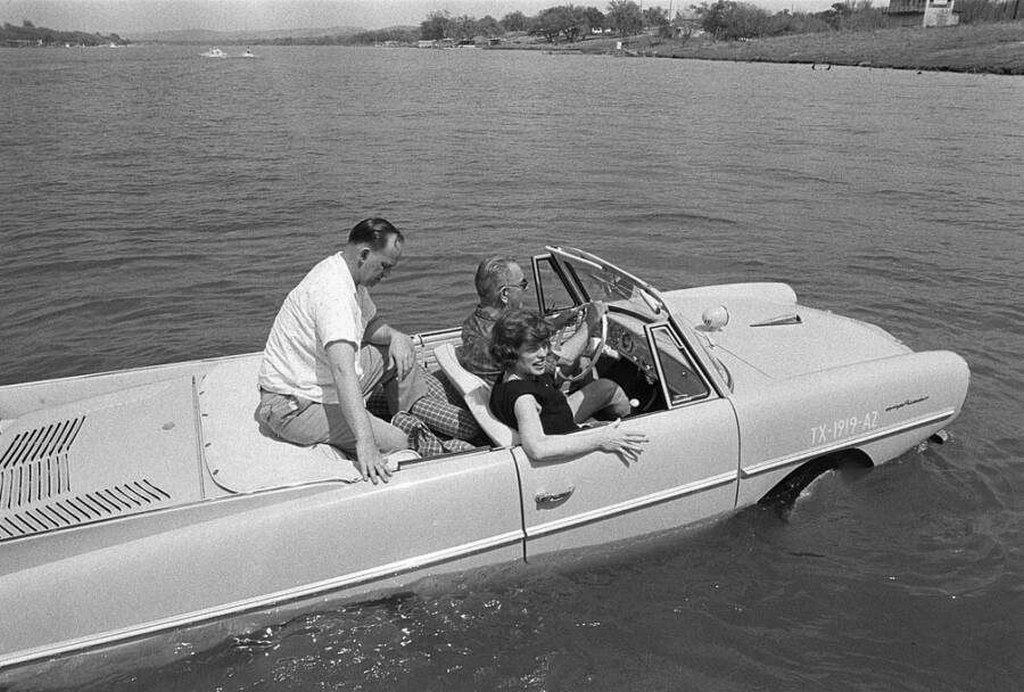 1965_president_lyndon_b_johnson_drives_his_amphicar_on_the_lake_of_his_texas_ranch.jpg