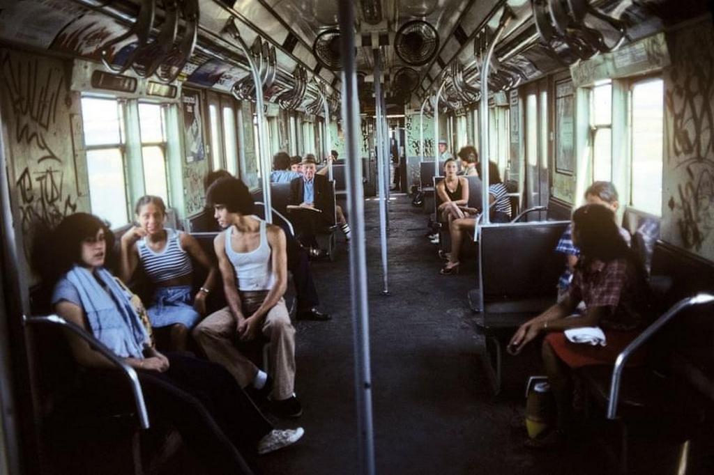 1977_nyc_train.jpg