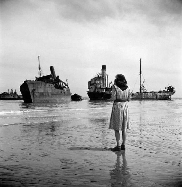 1947_on_omaha_beach_normandy_france.jpg