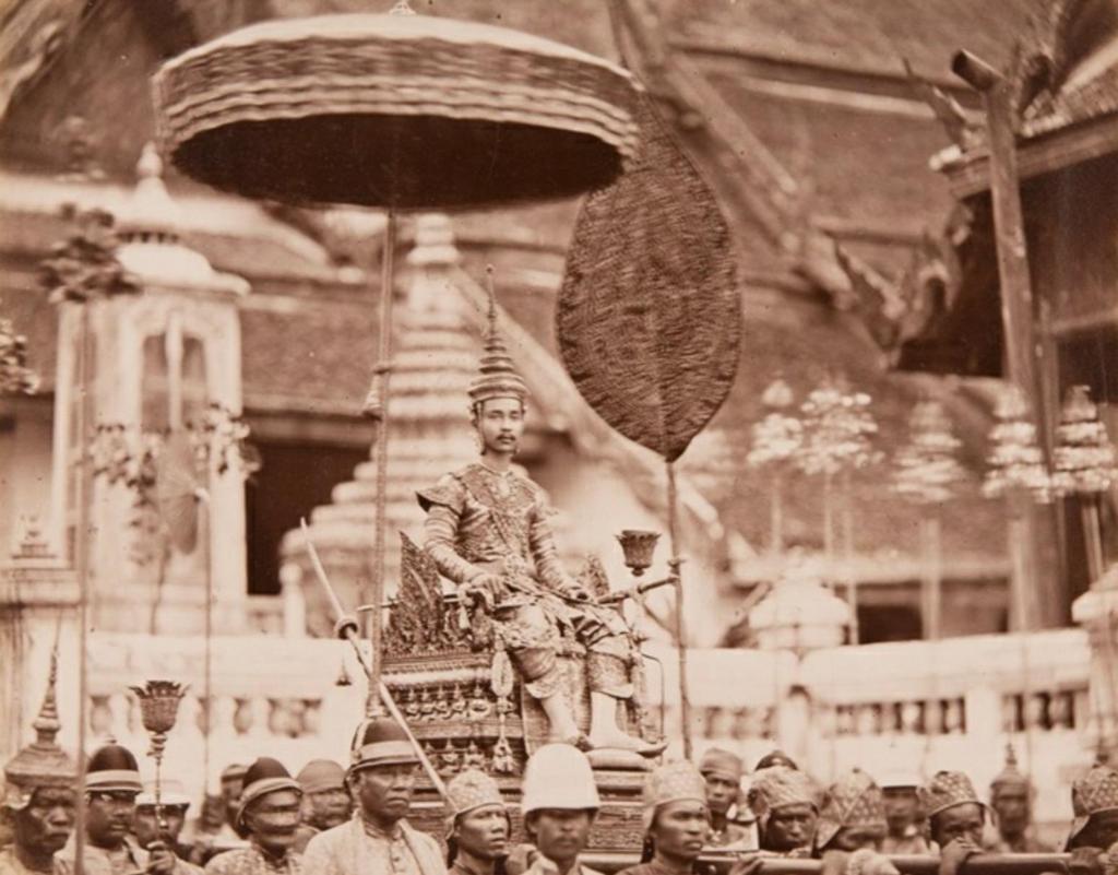 1880_korul_the_king_of_siam_in_procession.jpg