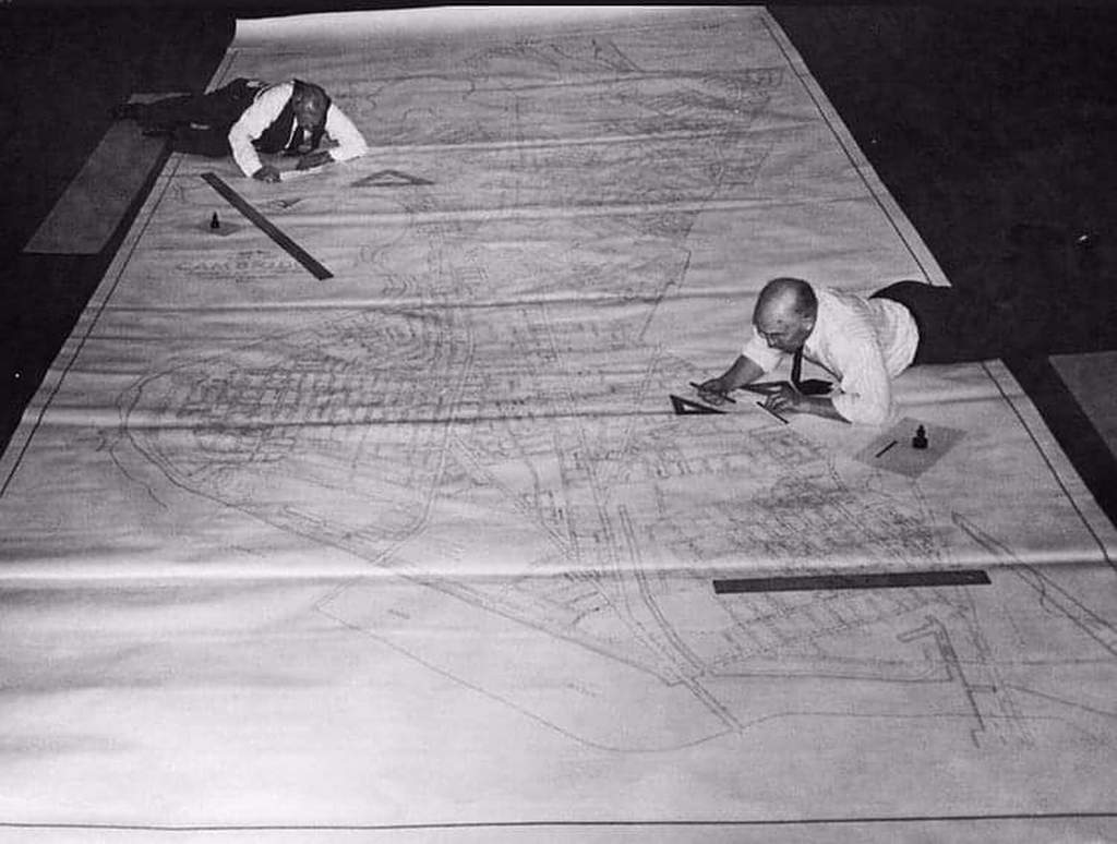 1950-es_evek_map_makers_before_the_invention_of_autocad.jpg