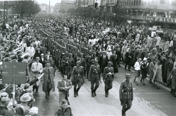 1942. Dánia. Koppenhága náci megszállása..jpg