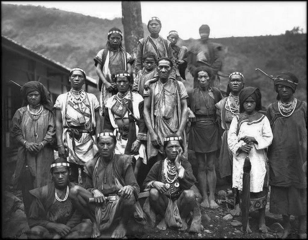 1900_indigenous_taiwanese_bunun_tribe.jpg
