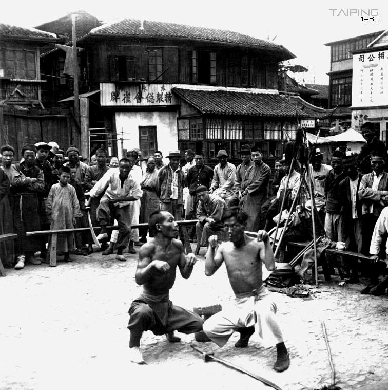 1930. Majomboksz előadás Sanghajban..jpg