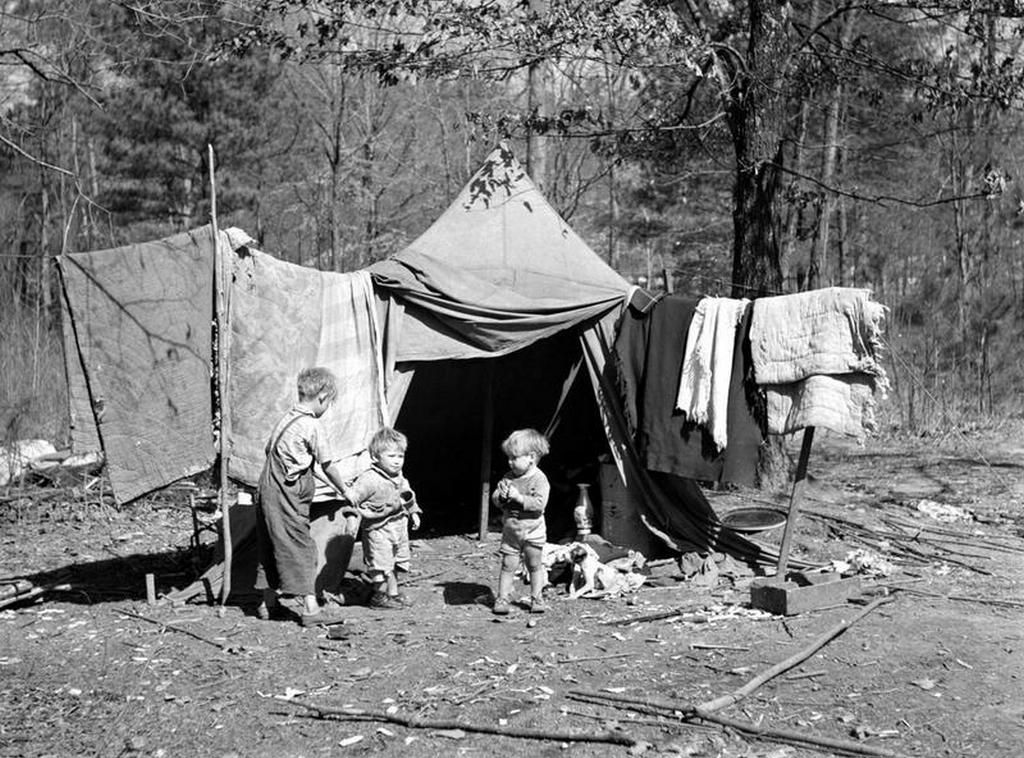 1937_migrant_camp_near_birmingham_alabama_cr.jpg