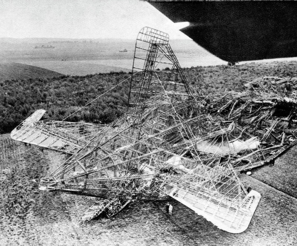 1930_remains_of_r-101_after_it_crashed_on_its_maiden_overseas_voyage_when_built_r-101_was_the_largest_airship_in_the_world_there_were_only_6_survivors_from_her_54_passengers_and_crew_allonne_france.jpg