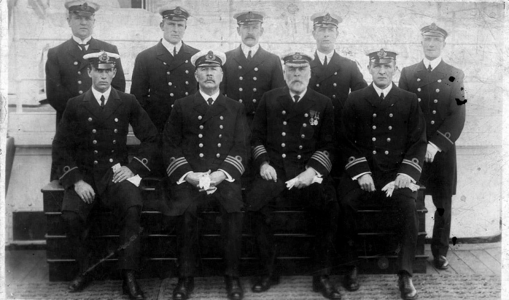 1912_titanic_s_crew_nine_days_before_the_beginning_of_the_voyage_of_the_nine_men_in_this_picture_only_four_survived_cr.jpg