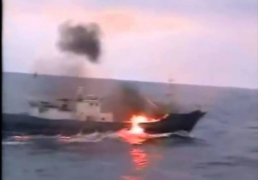 2001_a_north_korean_naval_trawler_goes_up_in_flames_after_being_fired_upon_by_a_japan_coast_guard_patrol_vessel_during_a_battle_of_amami-oshima.jpg