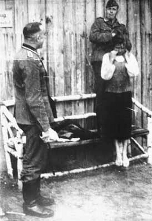 1943_serbian_girl_murdered_by_usta_e_guards_at_jasenovac_concentration_camp.jpg