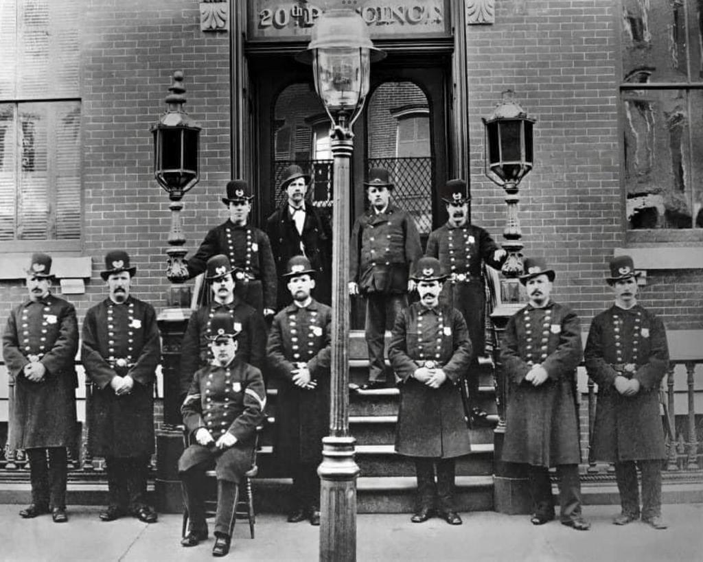 1880_ny_police_precinct.jpg