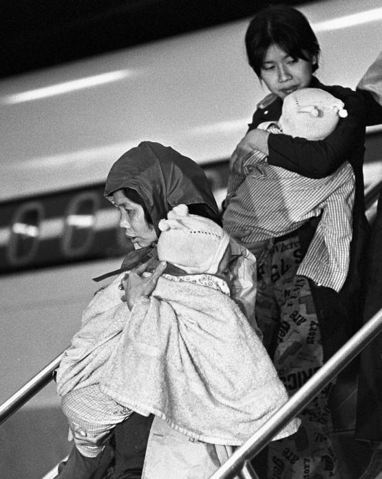 1978_vietnamese_refugees_land_at_montreal_s_dorval_international_airport.jpg