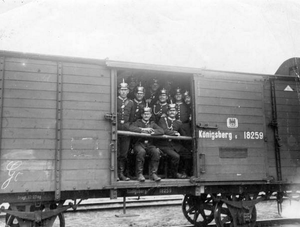 1915_korul_soldaten_eines_truppentransportes.jpg