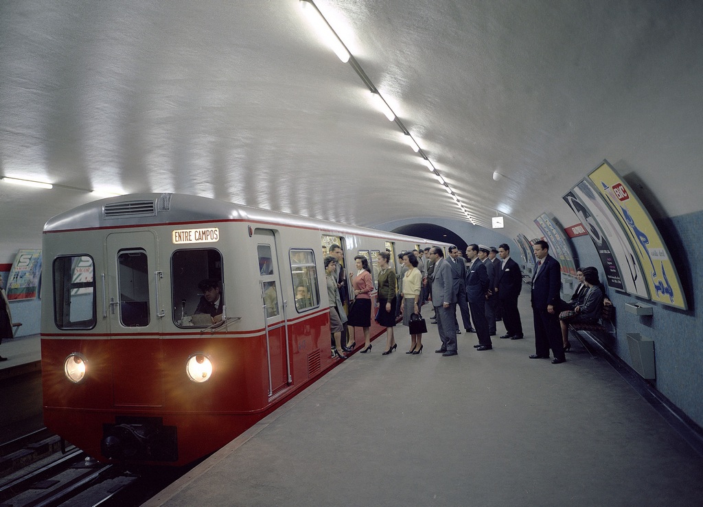 1964_lisszabon_metro.jpg