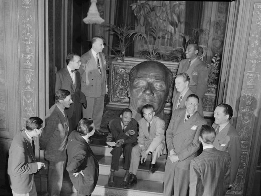 1940_turkish_embassy_in_washington_hosting_black_artists_in_a_social_event_despite_warnings_from_american_authorities.jpg