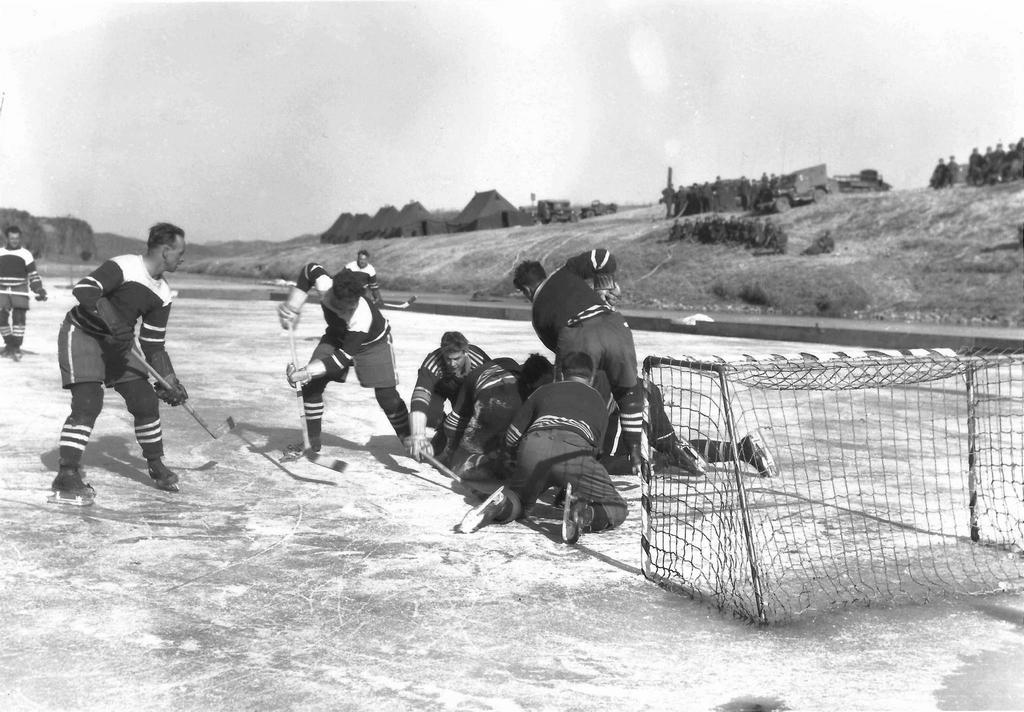 1952_a_hockey_match_between_teams_of_canadian_battallions_imjin_river_korea.jpg
